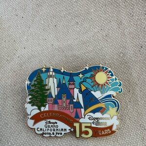 Disney Grand Californian 15th Anniversary Pin. New. Collector item